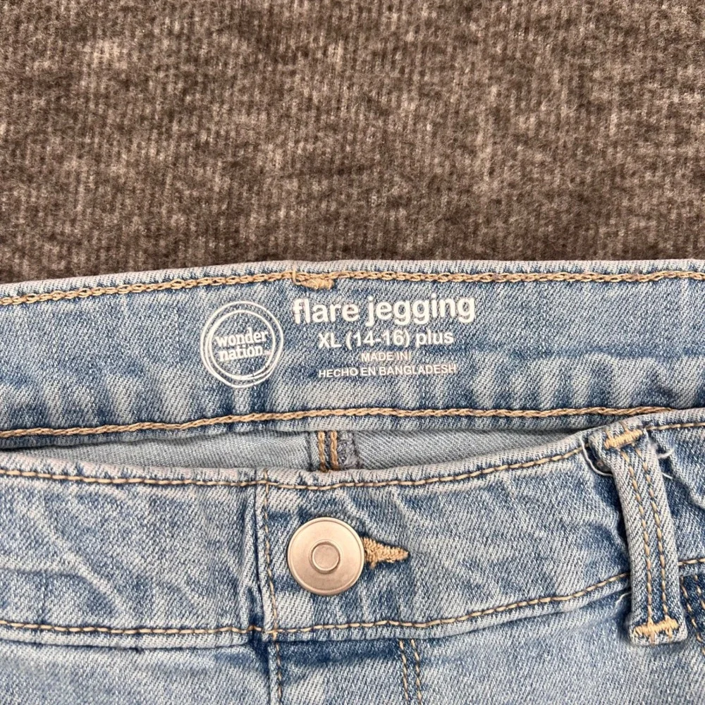 Wonder Nation Girls Flare Jegging Light Wash Heart Patch Jeans XL 14-16 Plus